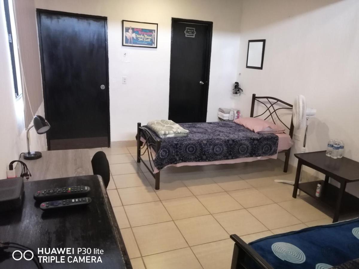 Monchita'S Ensenada Baja, Apartments For Rent. ภายนอก รูปภาพ