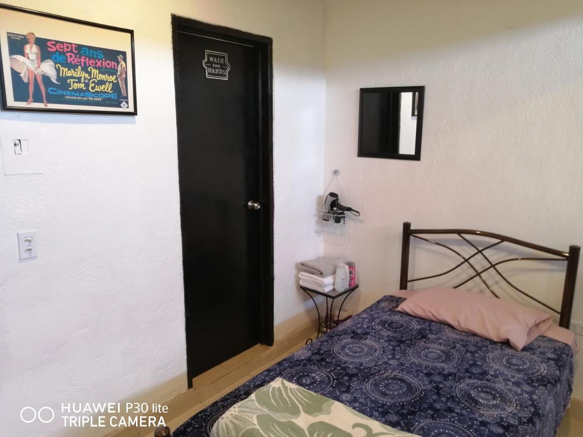 Monchita'S Ensenada Baja, Apartments For Rent. ภายนอก รูปภาพ